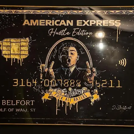 American Express Via Carpatia 아파트 *